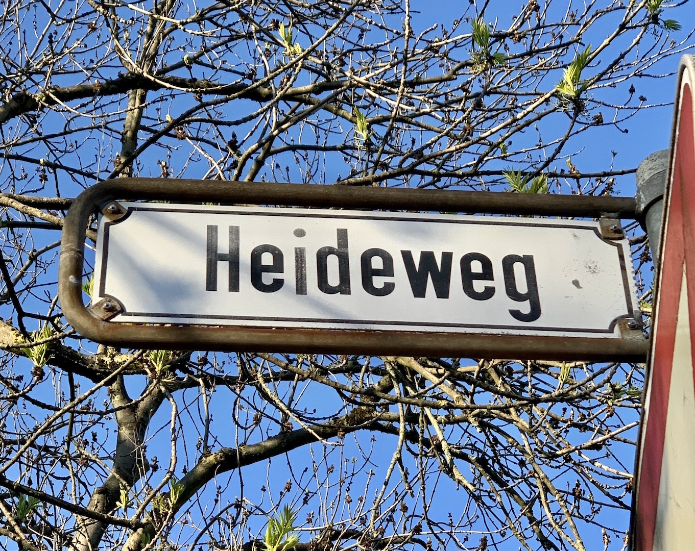 Hilfeleistung 1 Hilfeleistung 1