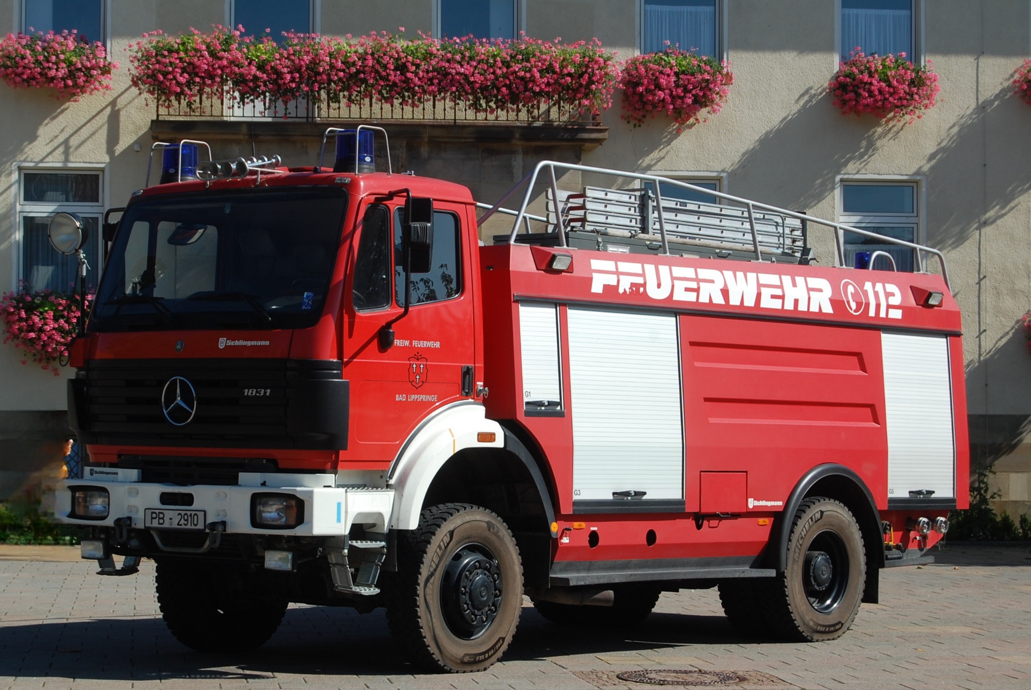 TLF 4000